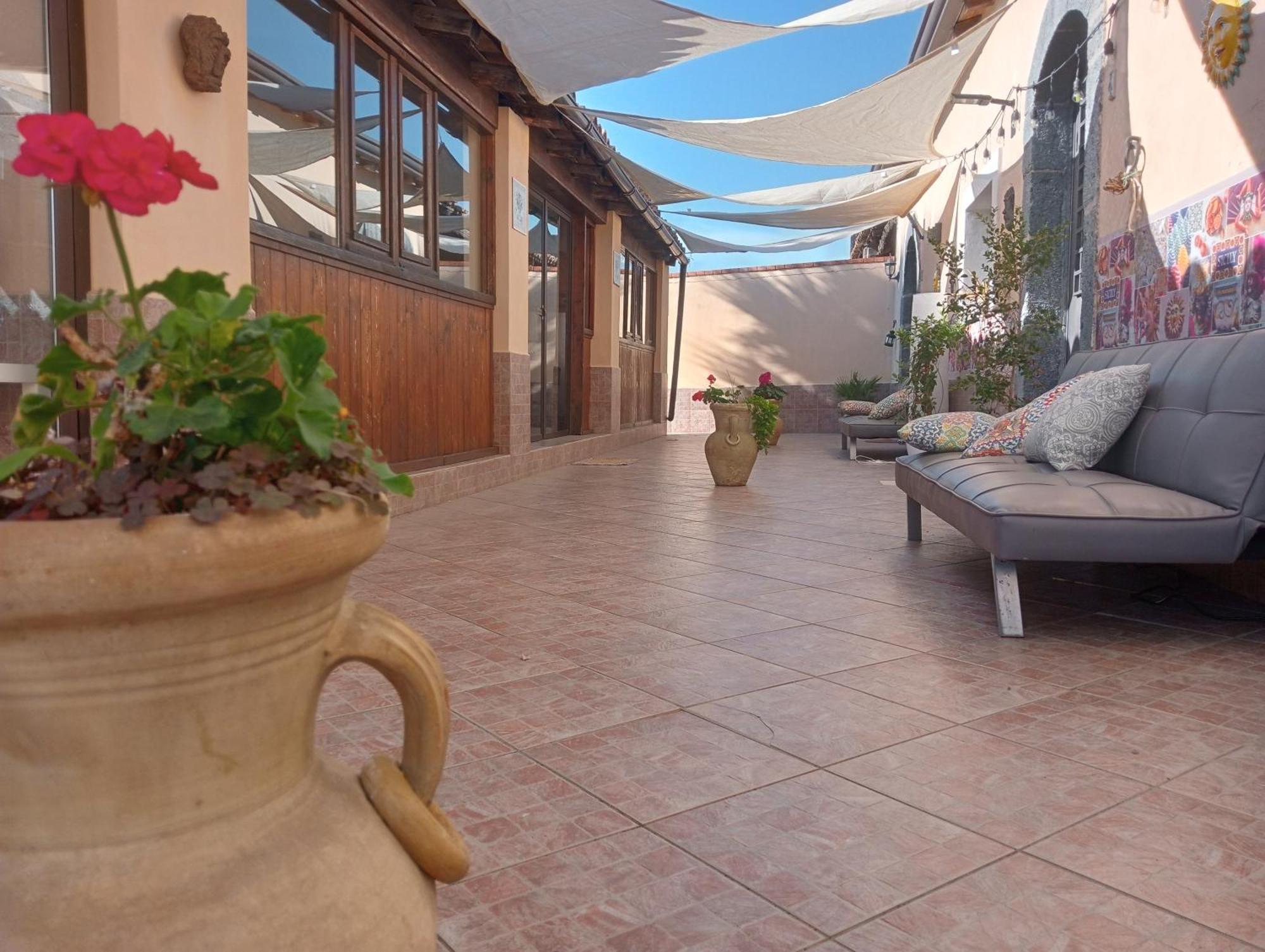 Villa Laura Apartment Giardini Naxos Exteriör bild