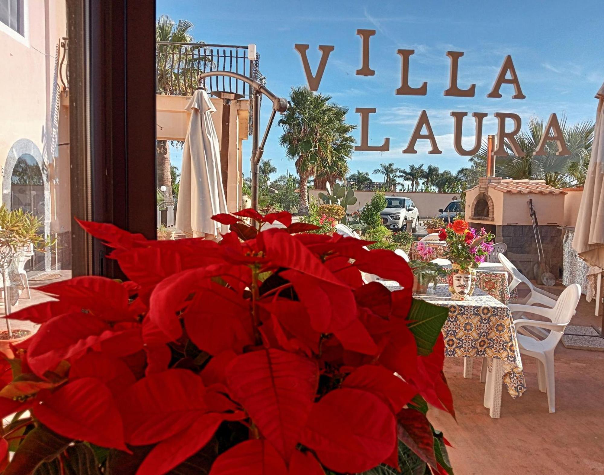 Villa Laura Apartment Giardini Naxos Exteriör bild